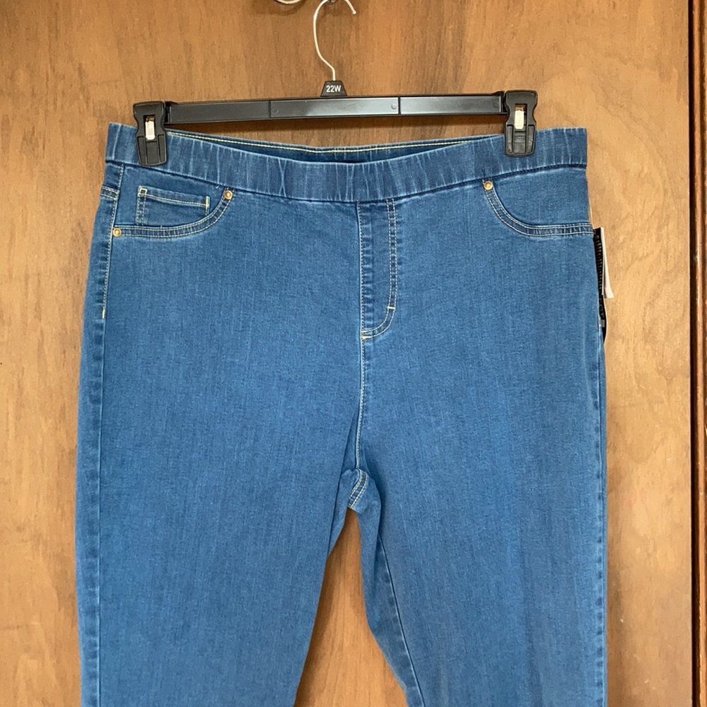 Architect pull on medium wash jean with stretch 1X - Picture 5 of 17